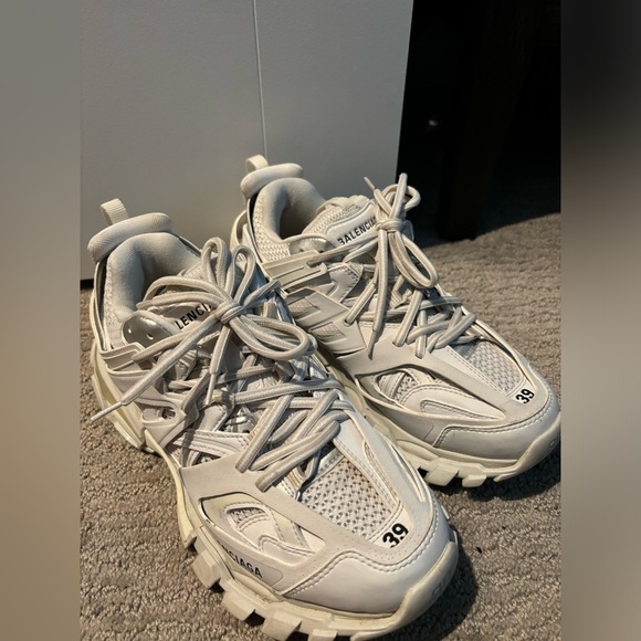 Balenciaga Track Sneakers - Picture 3 of 3